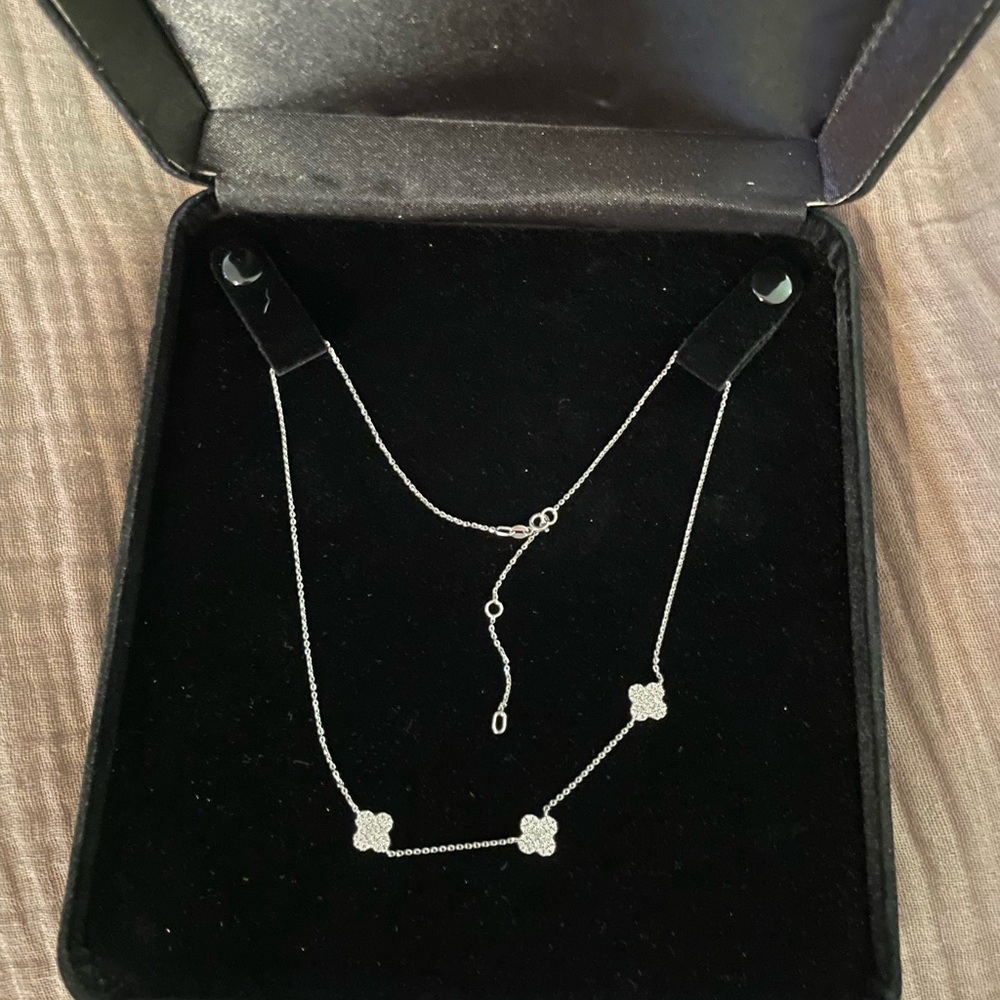 14k white gold and natural pave diamond clover necklace